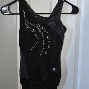 gk leotard